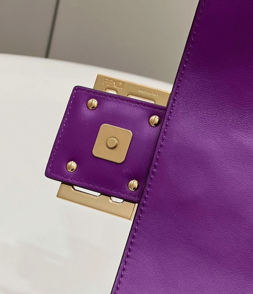 Top Quality Replica Fendi Large Baguette Bag In Purple FF