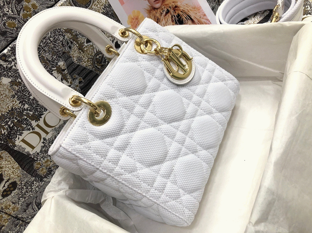 Dior Lady D-Lite Medium Bag Replica in White Macrocannage Technical Fabric