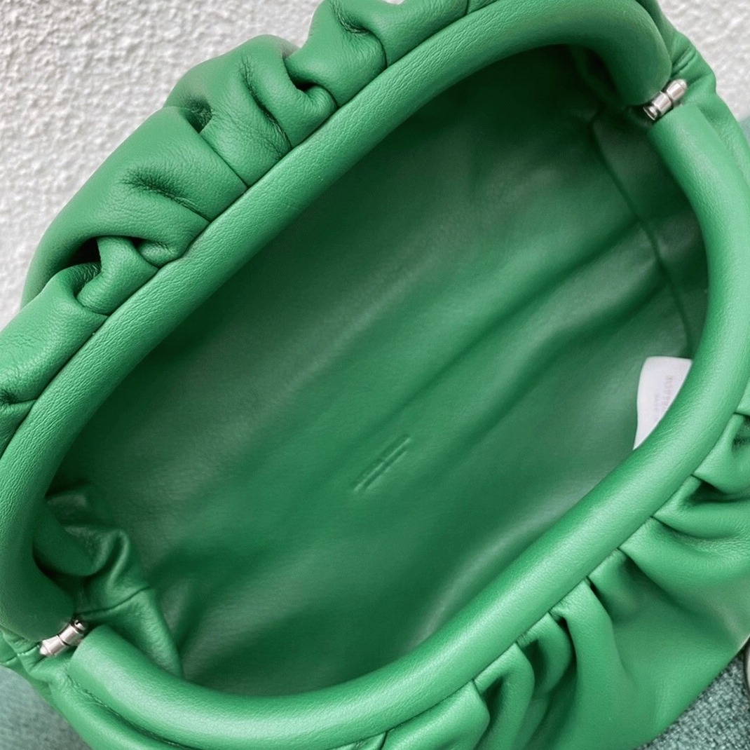 Replica Bottega Veneta The Pouch Belt Bag Green