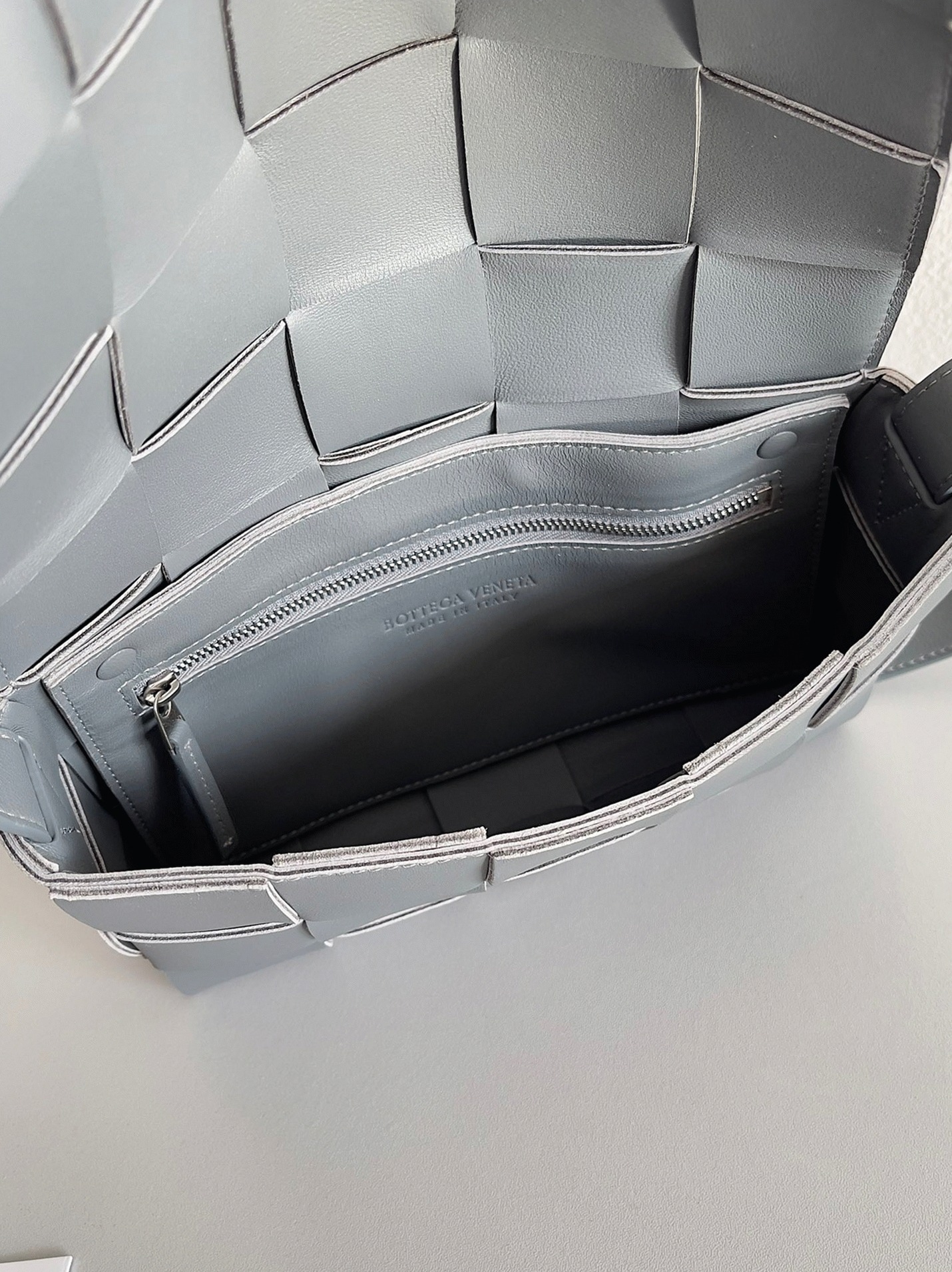 Top Quality Replica Bottega Veneta Cassett Bag In Thunder