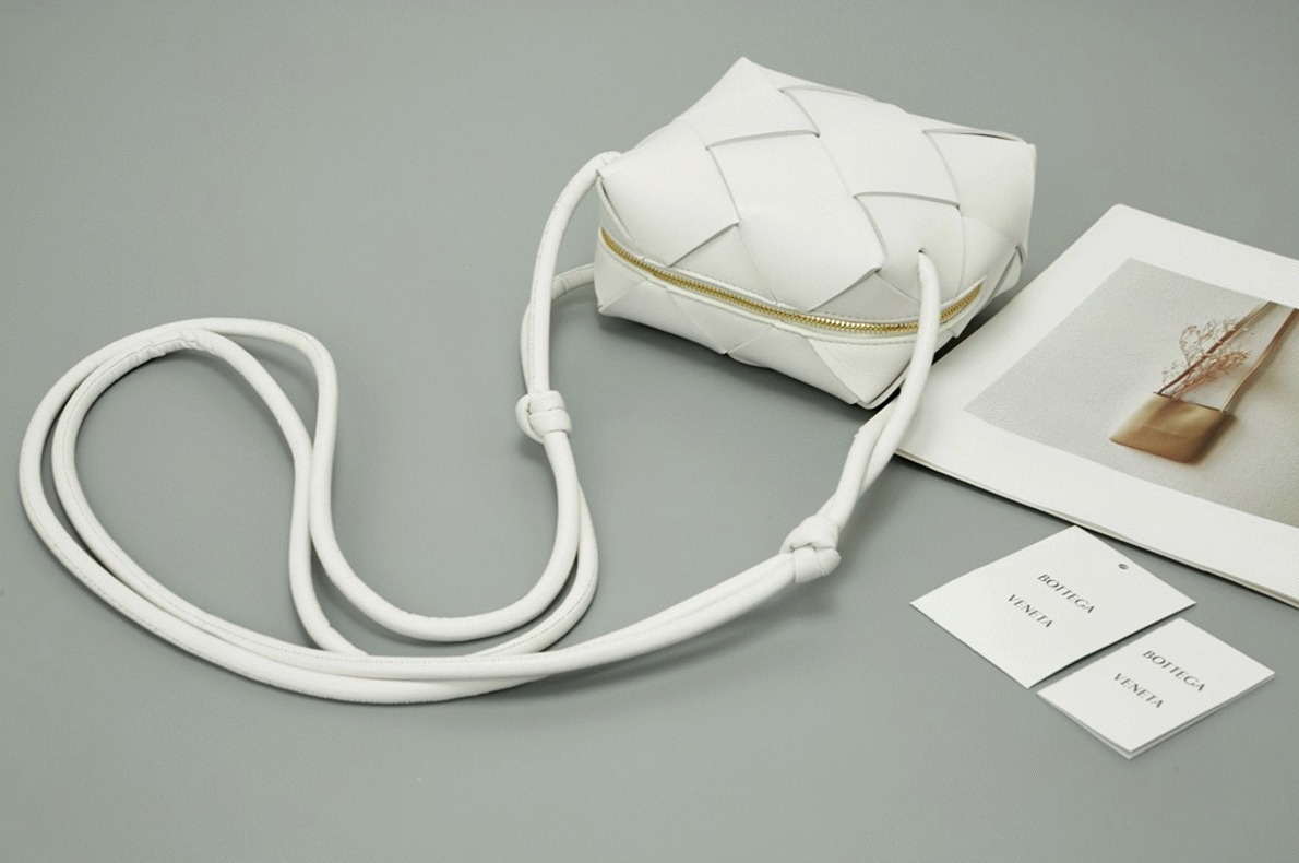 Replica Bottega Veneta Mini Cassette Camera Bag White