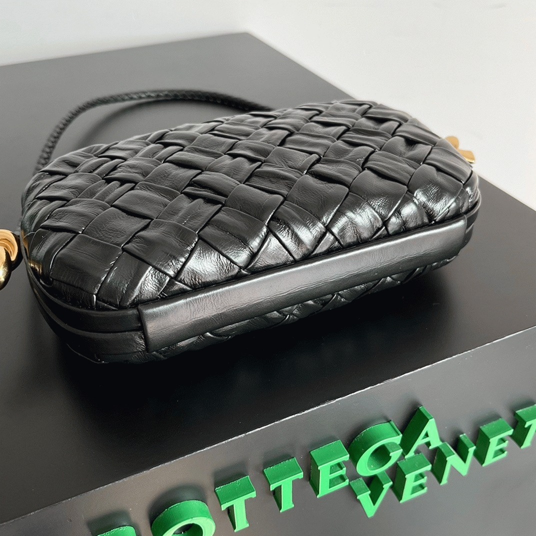 Replica Bottega Veneta Knot Minaudiere On Strap Black Foulard Intreccio Leather