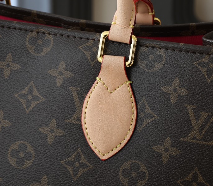 LV X TM Monogram Canvas Onthego MM