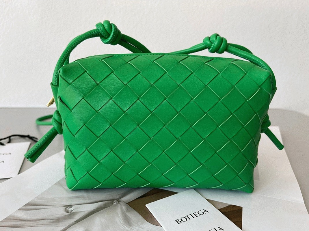 Knockoff Bottega Veneta Loop Mini Bag Green