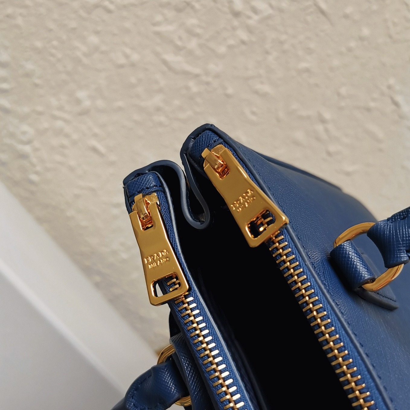 Bluette Prada Galleria Medium Bag Knockoff