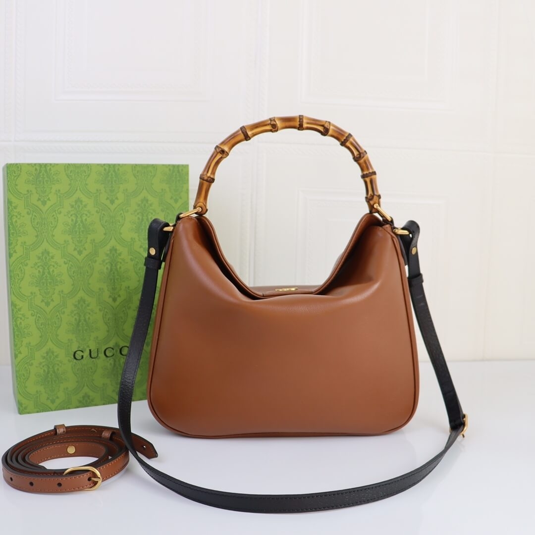 Gucci Diana Medium Shoulder Bag