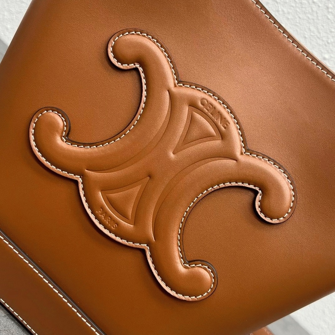 Top Quality Replica Celine Small Bucket Cuir Triomphe In Brown Calfskin
