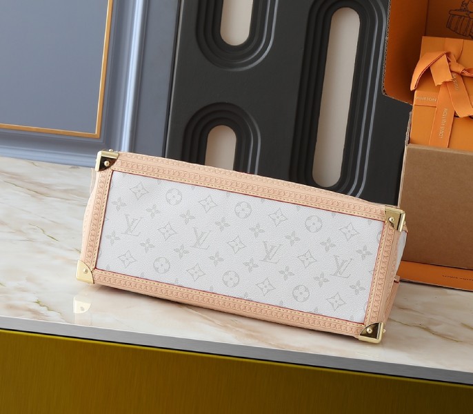 LV X TM Monogram Cherry Canvas Onthego MM In White Style 2