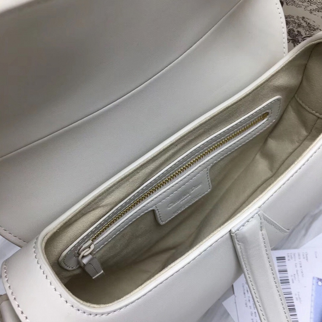Dior Saddle Bag Fake in White Ultramatte Calfskin
