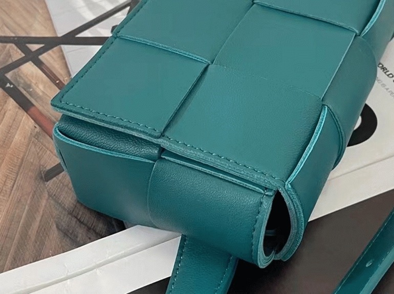 Replica Bottega Veneta Cassette Belt Bag Mallard