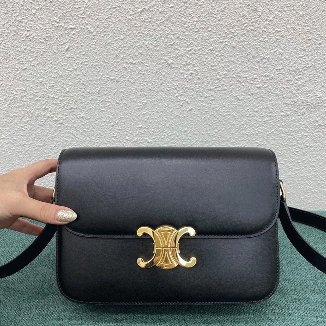 Top Quality Faux Celine Triomphe Medium Bag In Black