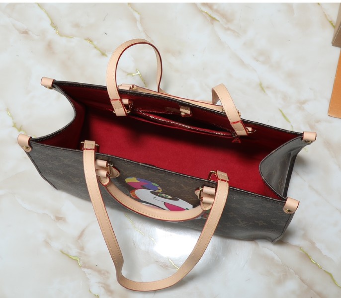 LV X TM Monogram Canvas OnTheGo MM With Bijou Edition