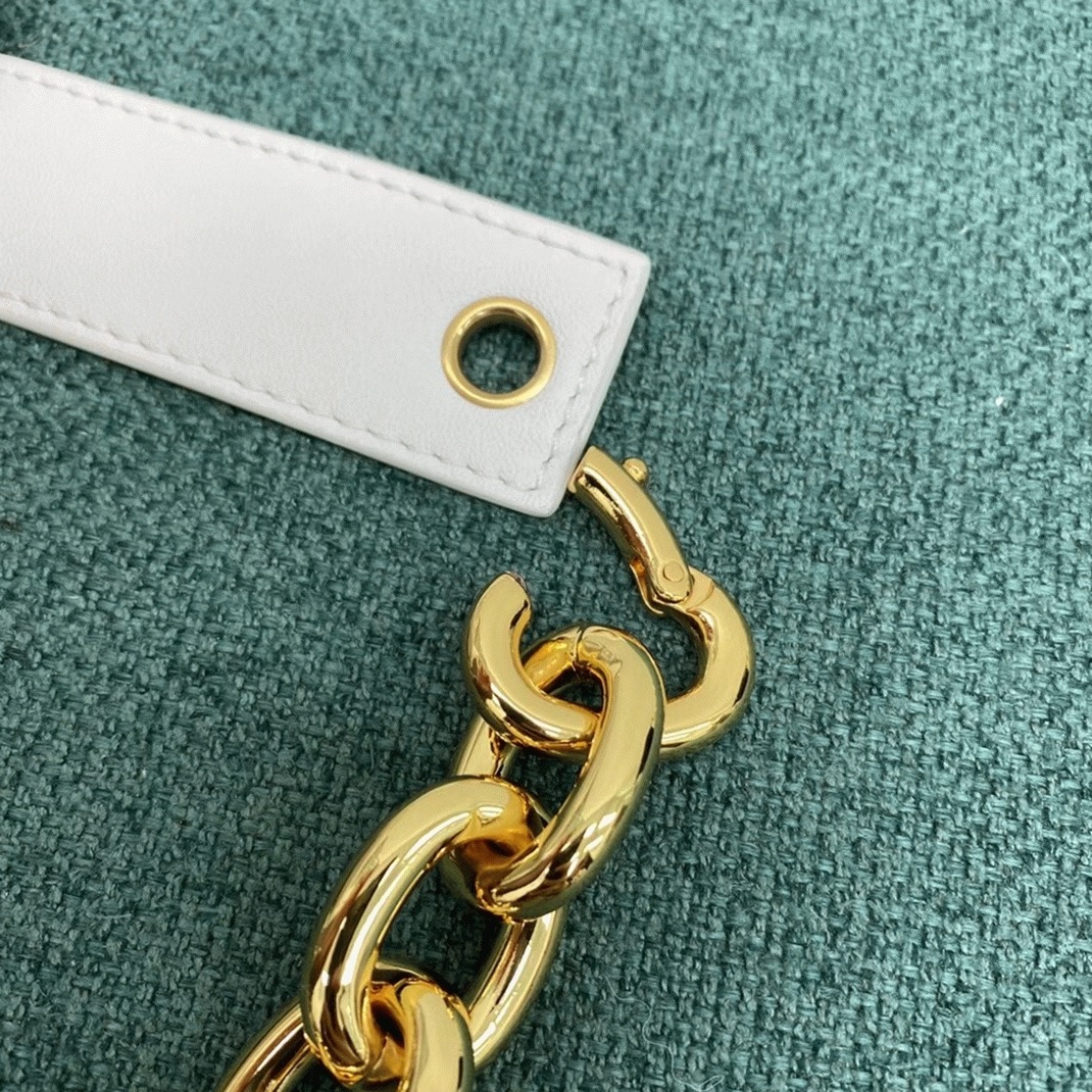 Fake Bottega Veneta The Pouch Belt Bag White