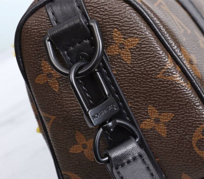 Louis Vuitton Monogram Canvas Mens Zoooom With Friends Nano Keepall Travel Bag