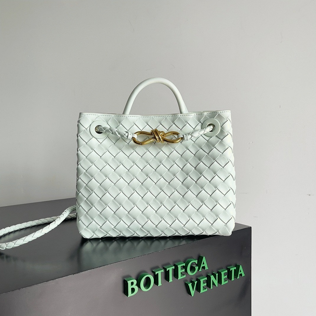 Replica Bottega Veneta Small Andiamo Bag Glacier