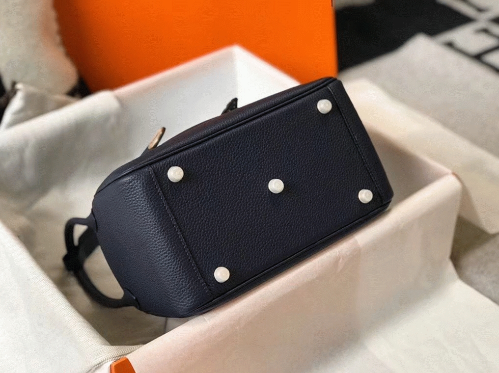 Fake designer Hermes Lindy 26cm handbag in navy blue