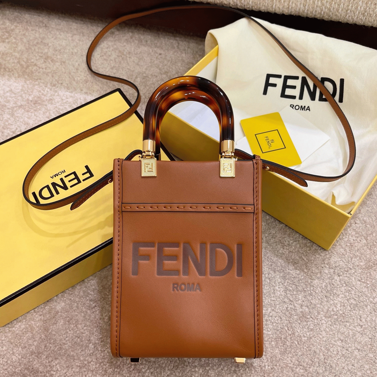Top Quality Fake Fendi Mini Sunshine Shopper Bag In Brown Leather