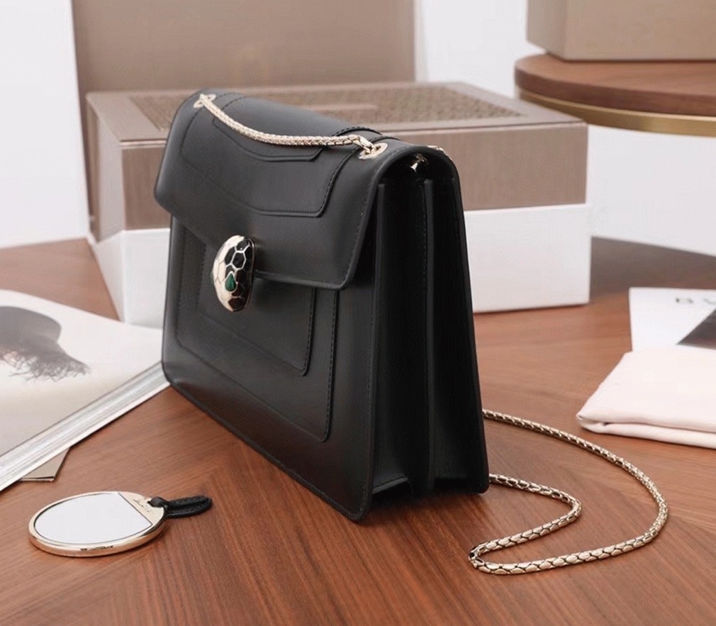 Replica Bvlgari Serpenti Forever Large Shoulder Bag Black Calfskin