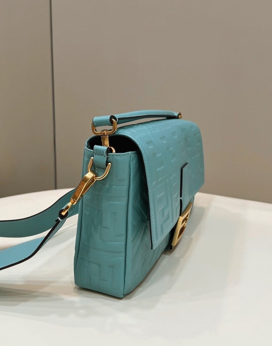 Top Quality Replica Fendi Large Baguette Bag In Blue FF