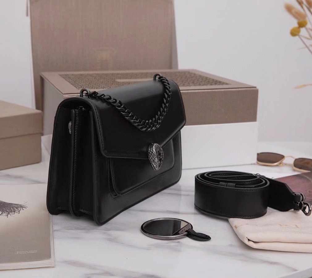 Fake Bvlgari Serpenti Forever Medium Crossbody Bag with Chain Noir