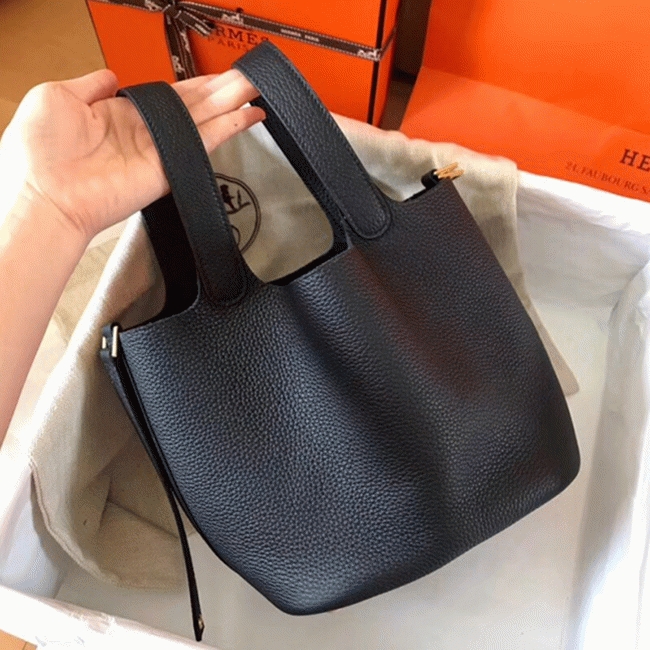Black AAA replica Hermes Picotin Lock 22cm handbag