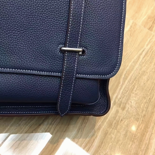 Dark Blue Cheap Knockoff Hermes Steve Messenger Bag