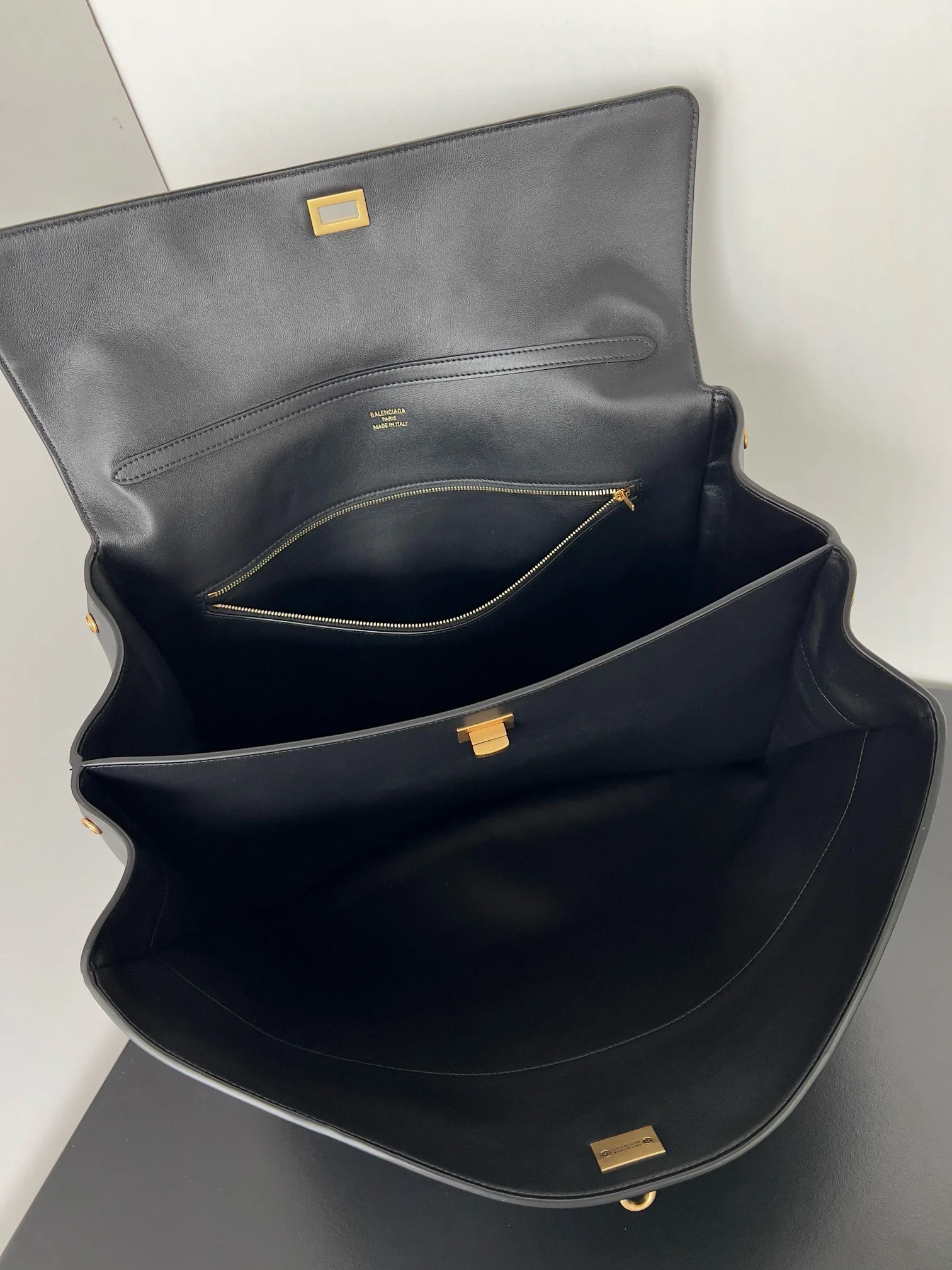 Knockoff Balenciaga Rodeo Large Bag Black Calfskin