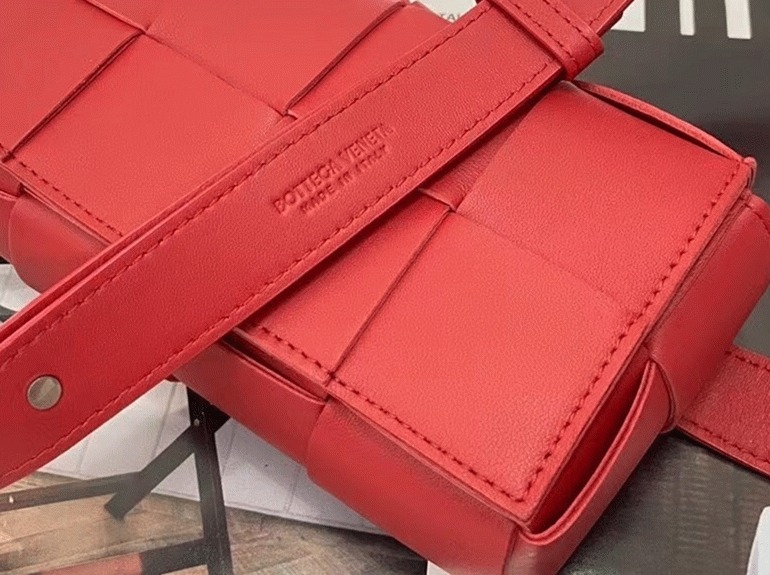 Replica Bottega Veneta Cassette Belt Bag Red