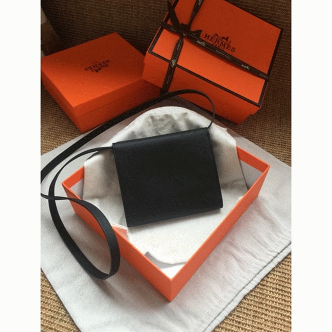 Black replica Hermes Clic wallet with strap