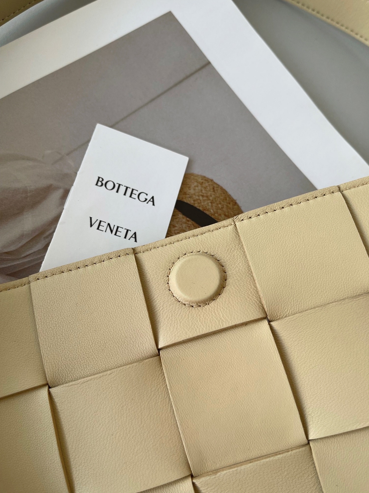 Top Quality Fake Bottega Veneta Cassette Bag In Porridge
