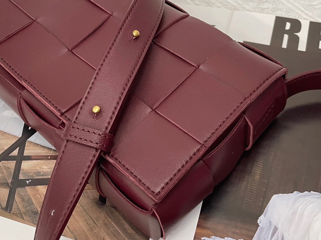Top Quality Faux Bottega Veneta Cassette Bag In Bordeaux