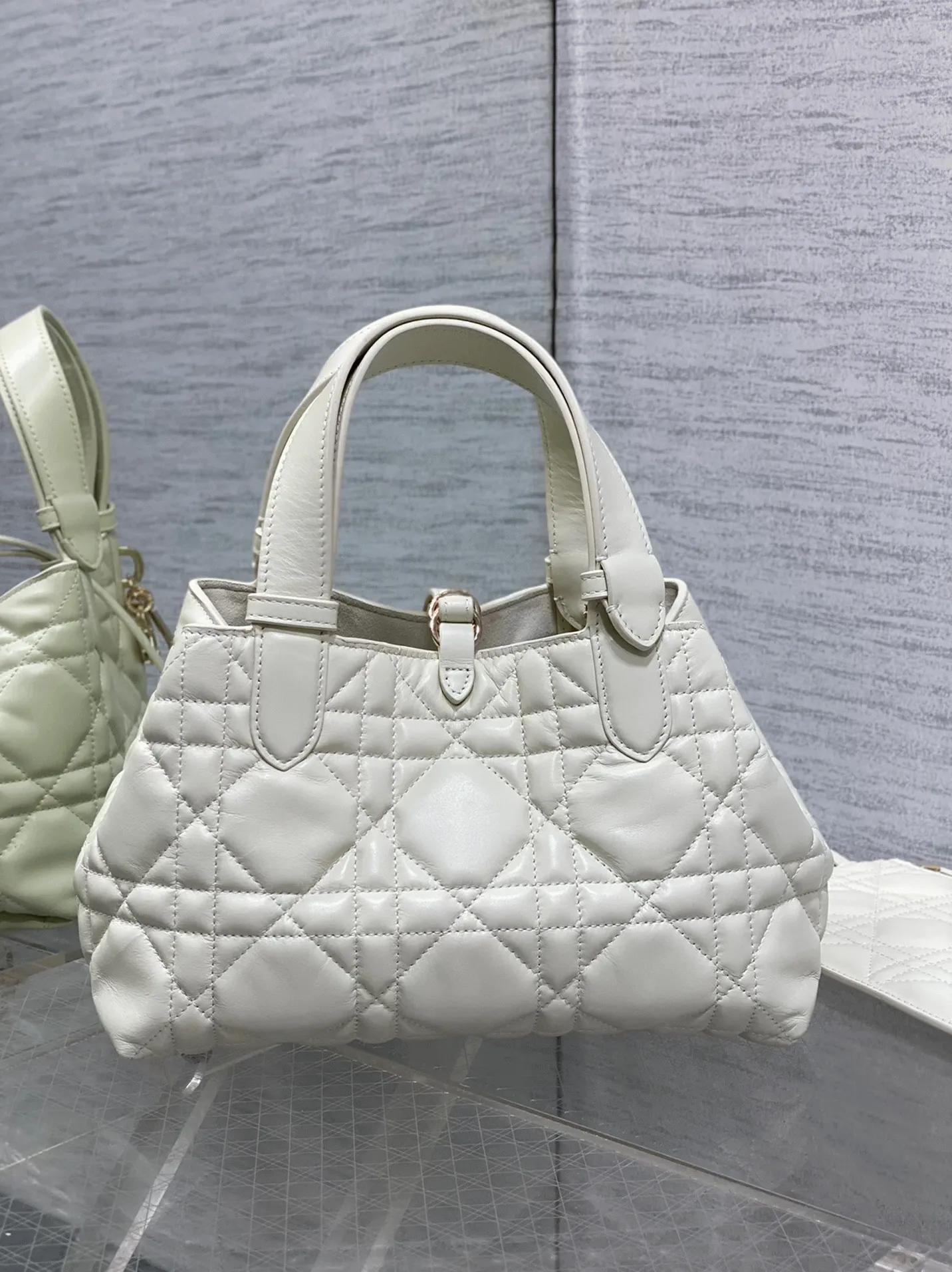 Dior Toujours Small Bag Knockoff in White Macrocannage Calfskin