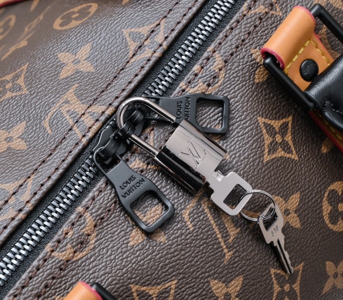 LV Monogram Canvas Keepall Bandouliere 50 With Jacquard Strap