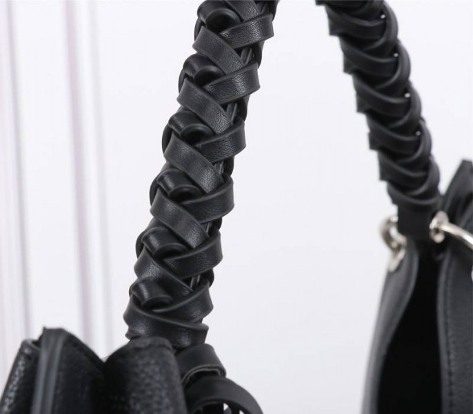 LV Mahina Carmel Hobo In Black
