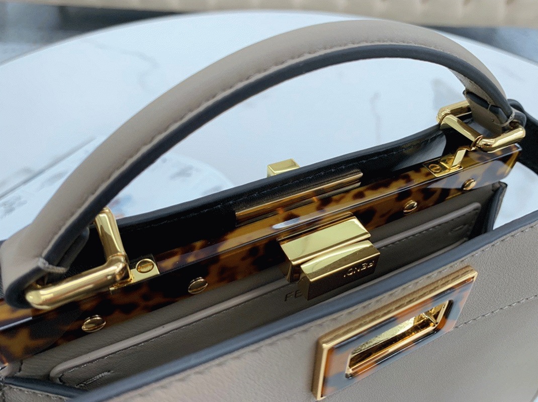 Top Quality Knockoff Fendi Peekaboo ISeeU Small Bag In Grey Calfskin