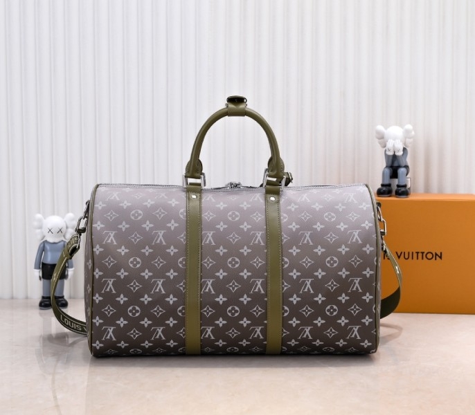LV Monogram Gradient Canvas Keepall Bandouliere 45 In Khaki Green