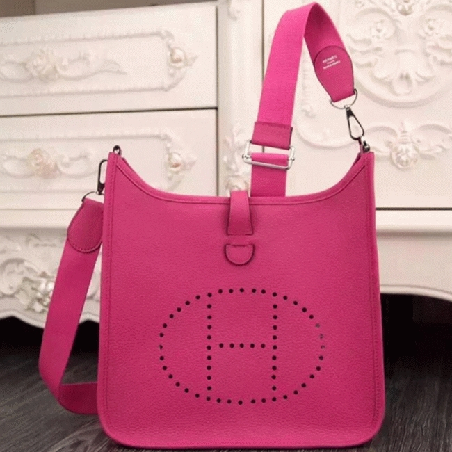 Rose Red Evelyne III PM Bag Replica AAA Hermes Statement Crossbody