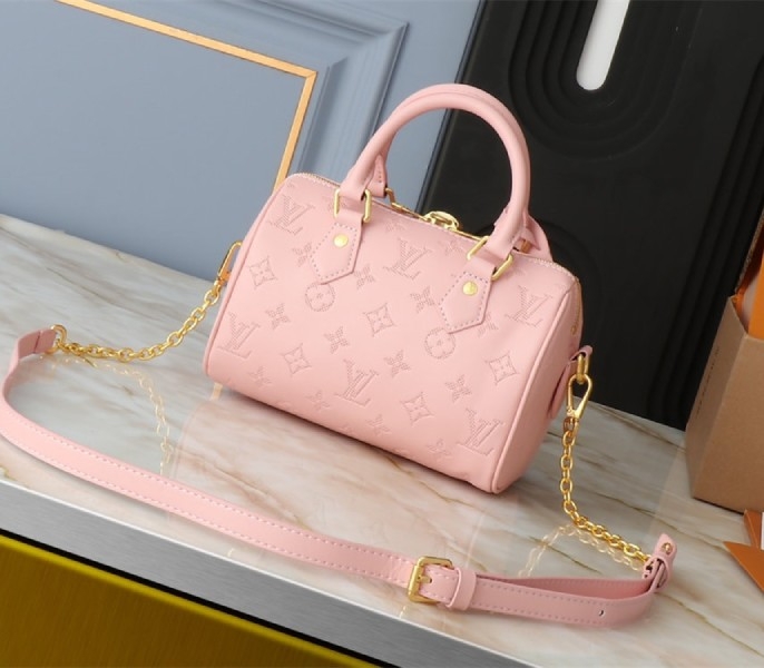 Louis Vuitton Other Leathers Speedy Bandouliere 20 Handbag In Pink Opal