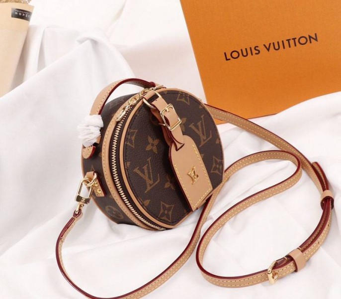 Louis Vuitton Monogram Canvas Mini Boite Chapeau