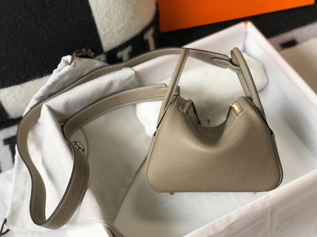 Luxury replica Hermes Lindy Mini handbag in tourterelle shade