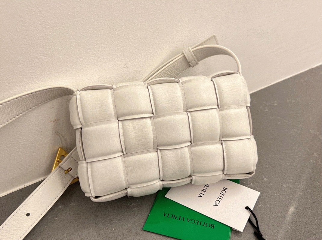 Fake Bottega Veneta Small Padded Cassette Bag White