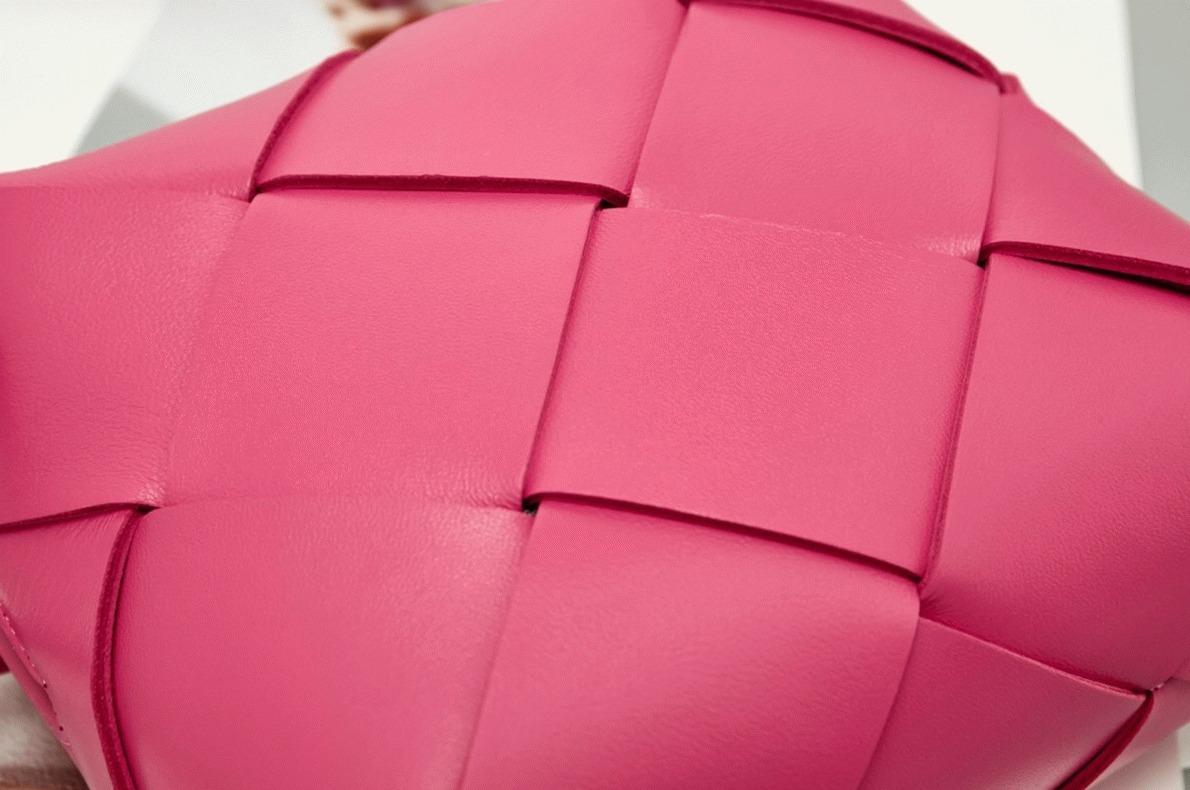 Replica Bottega Veneta Mini Cassette Camera Bag Cranberry