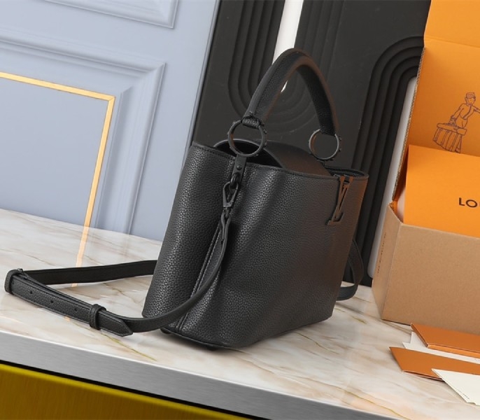 Louis Vuitton Capucines East-West MM Handbag In All Black