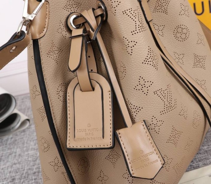 LV Mahina Muria Bag In Galet Gray