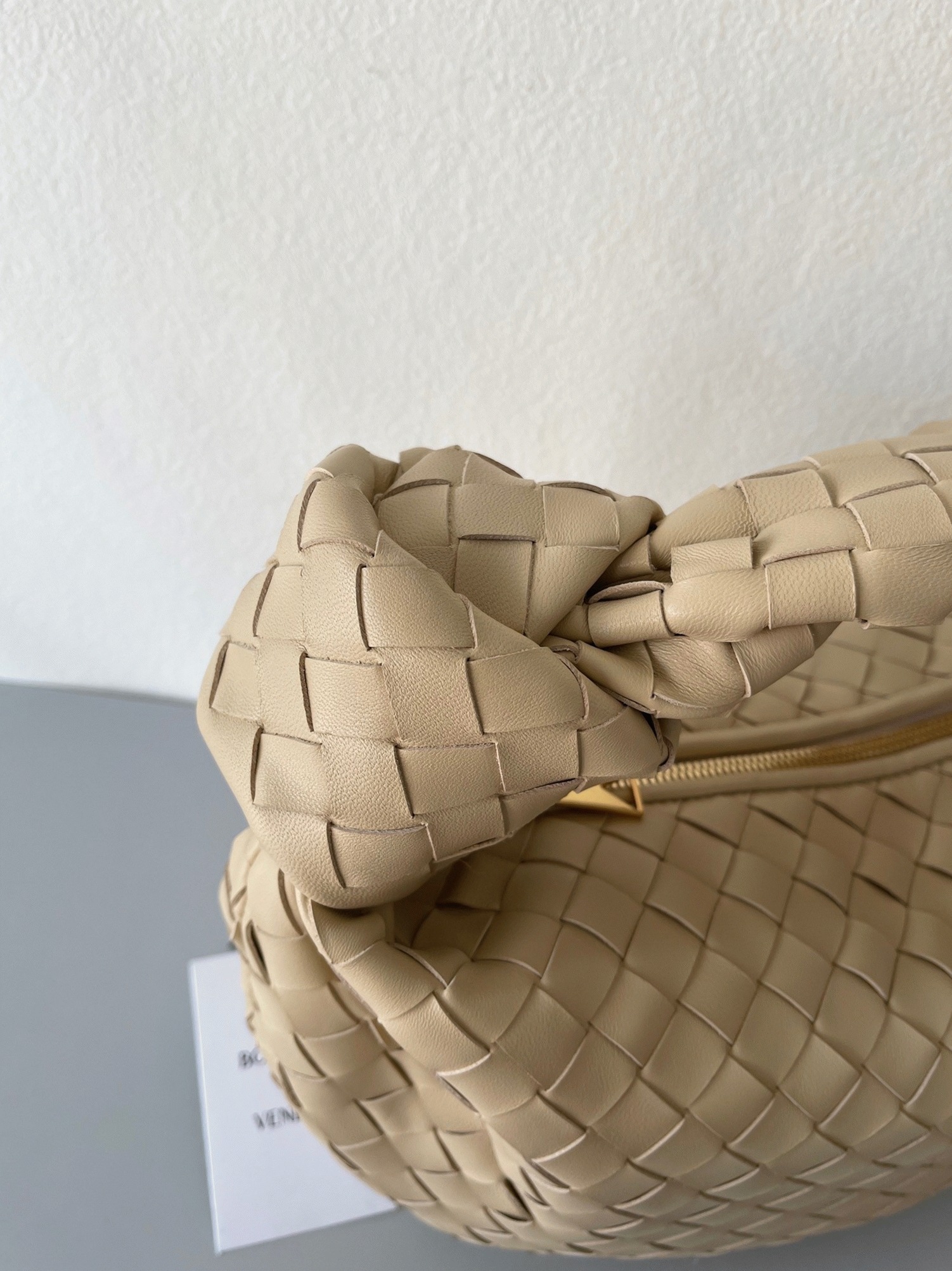 Faux Bottega Veneta BV Jodie Teen Bag Porridge