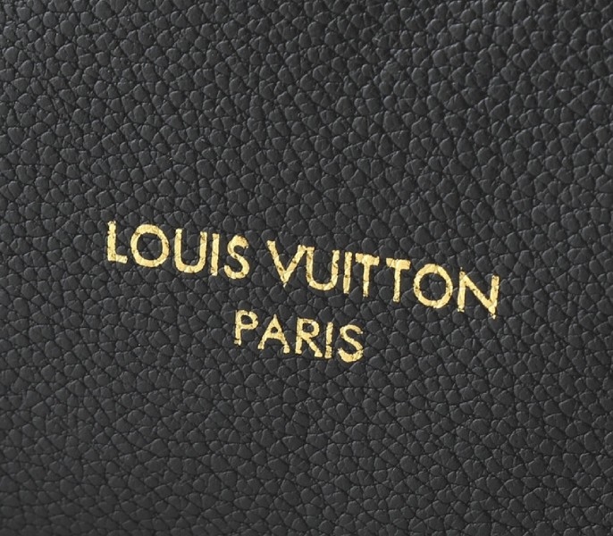 Louis Vuitton Low Key MM Hobo In Black