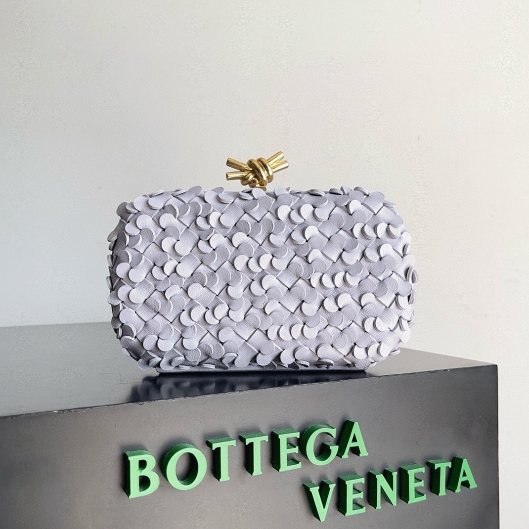 Replica Bottega Veneta Knot Minaudiere Clutch Oyster Sequins