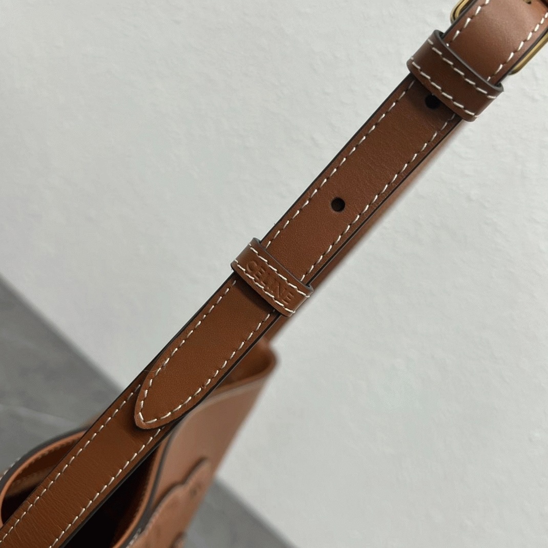 Top Quality Replica Celine Small Bucket Cuir Triomphe In Brown Calfskin
