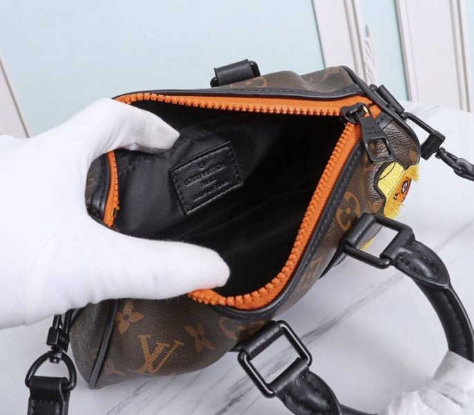 Louis Vuitton Monogram Canvas Mens Zoooom With Friends Nano Keepall Travel Bag