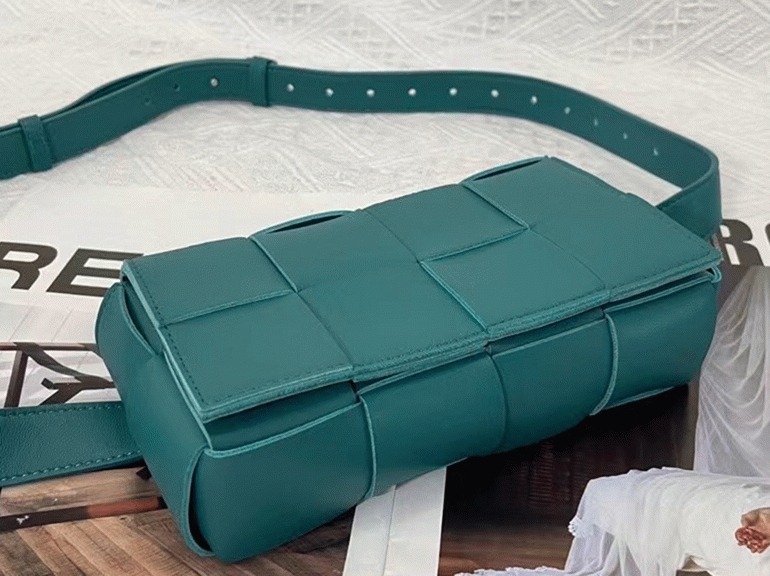 Replica Bottega Veneta Cassette Belt Bag Mallard